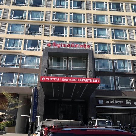 Eastland Hotel & Apartment Phnom Penh Eksteriør bilde