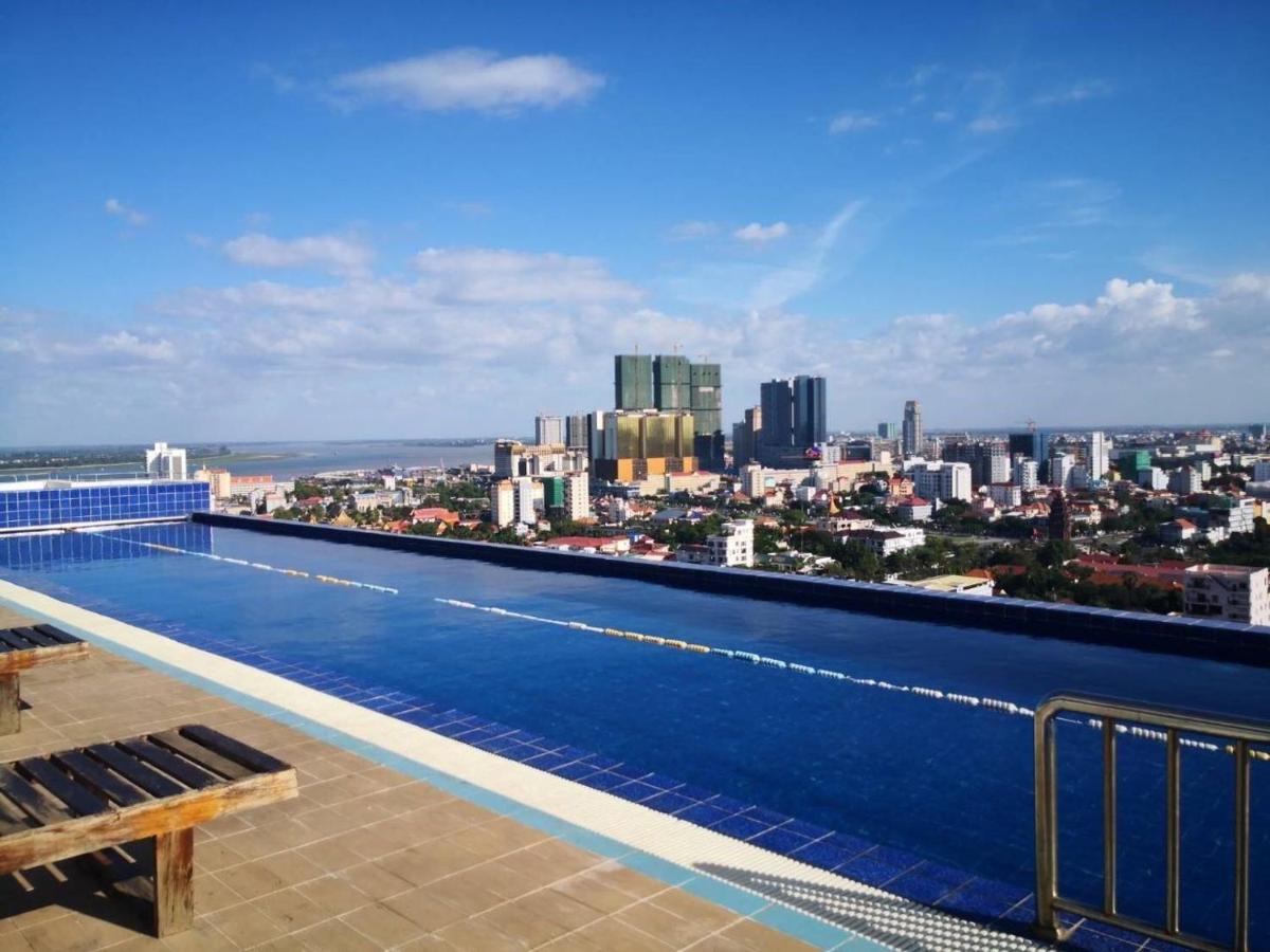 Eastland Hotel & Apartment Phnom Penh Eksteriør bilde